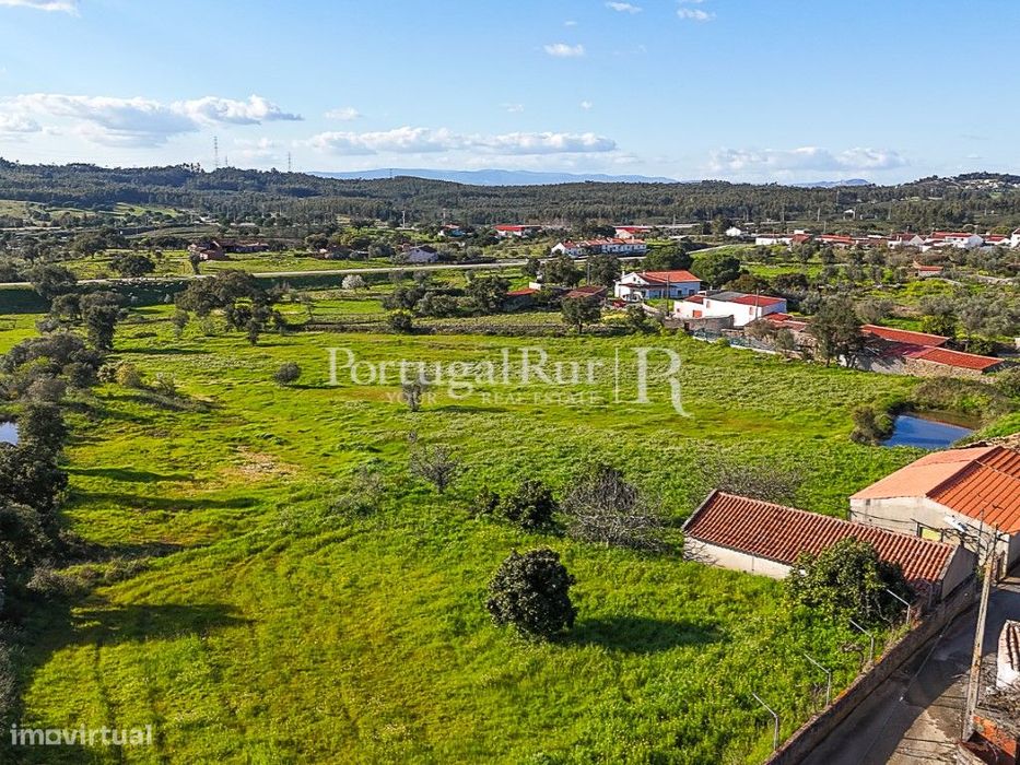 Quinta com Aptidão para Turismo