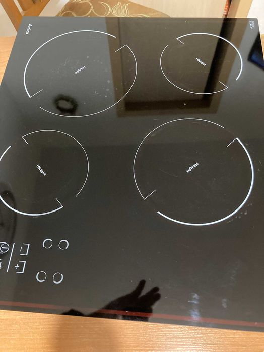 Płyta elektryczna do zabudowy Amica PC6400Z