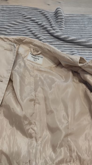 Піджак жіночий на гудзиках