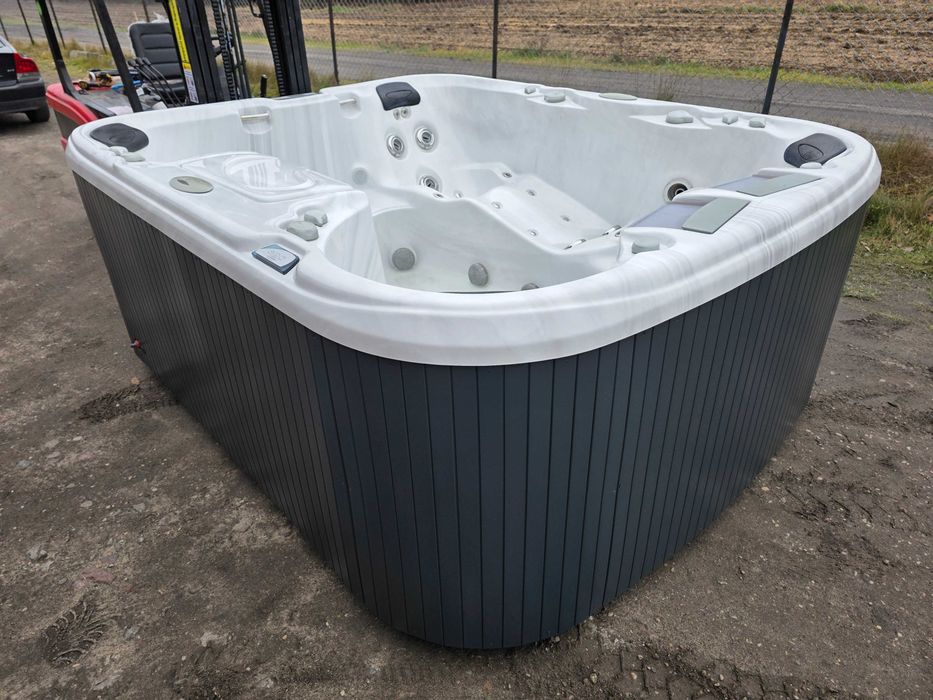 Jacuzzi Sundance Maxxus , nowe dysze , nowa grzalka - Transport PL