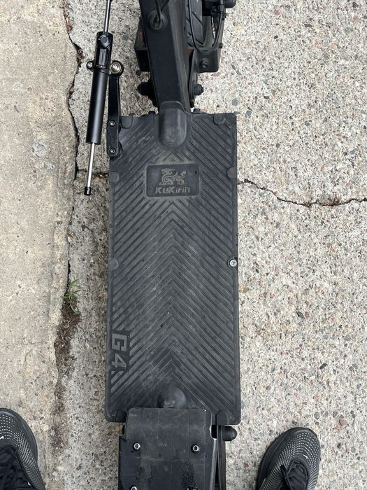 Sprzedam Kukirin g4 2024r castom