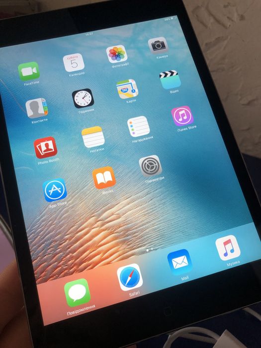 Продам Ipad mini