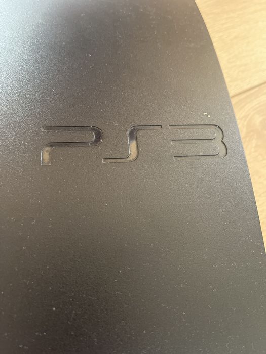 Playstation 3 plus dodatki