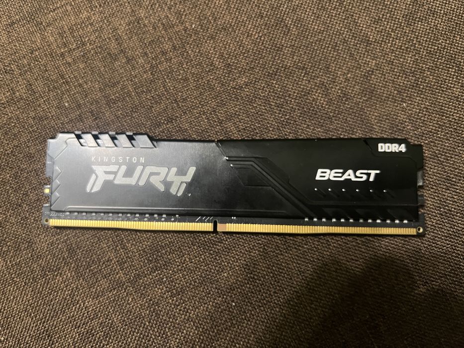 Оперативна память ddr4 2x8