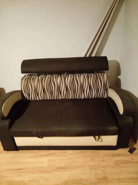 Sprzedam kanapę i fotele