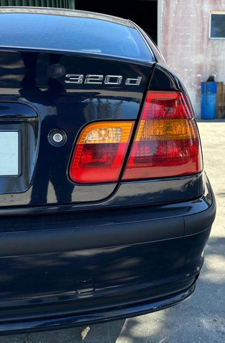 **Vendo BMW 320D **