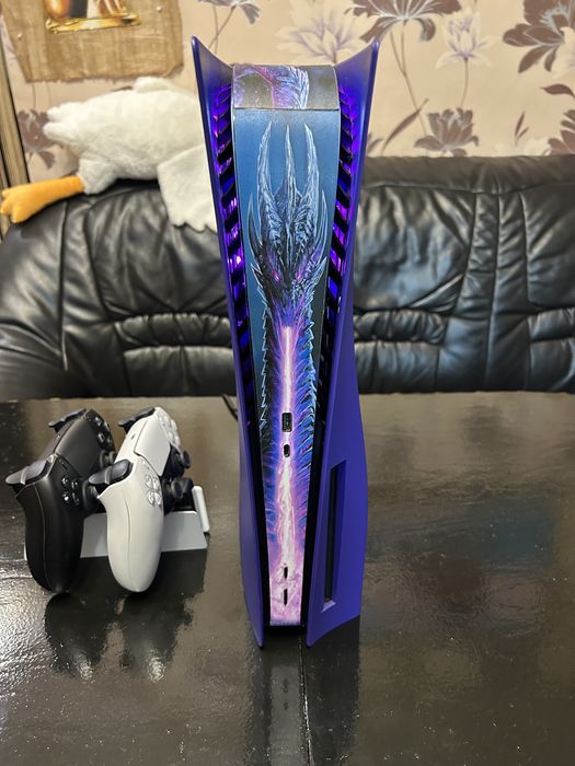 Sony PlayStation 5 Blu-Ray + комплект Max Plus