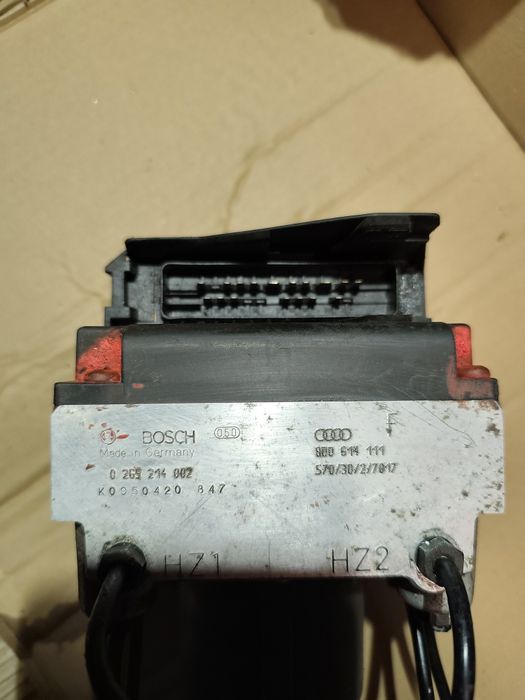 Блок АБС Ауді а6с4,б4