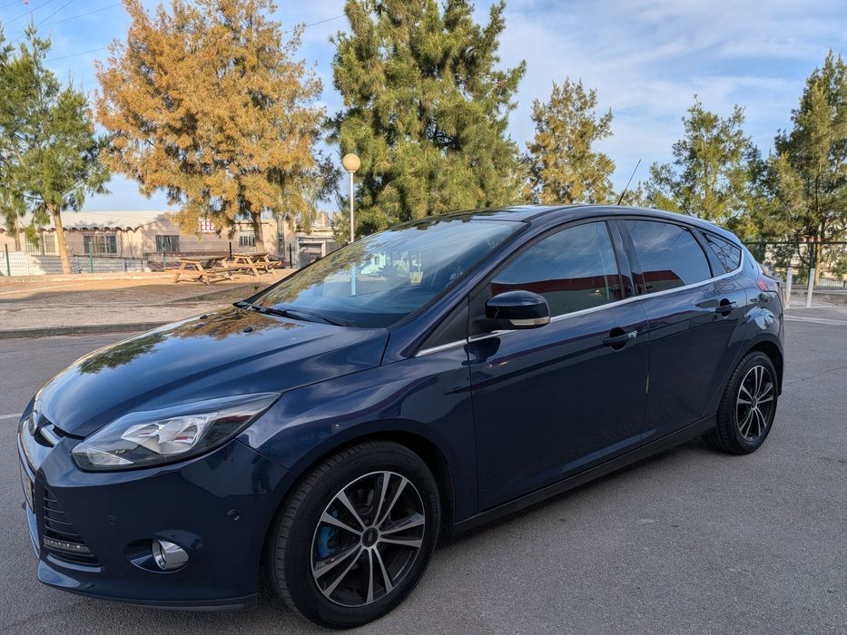 Ford Focus 1.6 TDCI de 2012 com 165 mil km