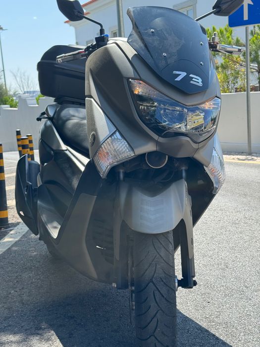 Nmax 125 Ótimo estado de conservação com Top Case