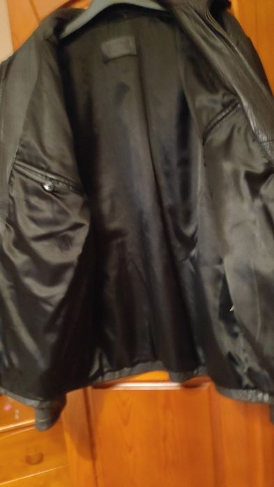 Casaco couro homem.