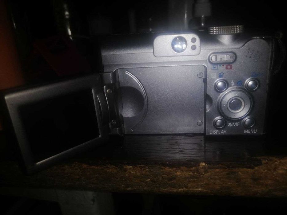 Canon A 620 Фотоапарат цифровий