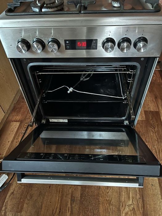 Газова/газовая плита Beko FSM62331DXT