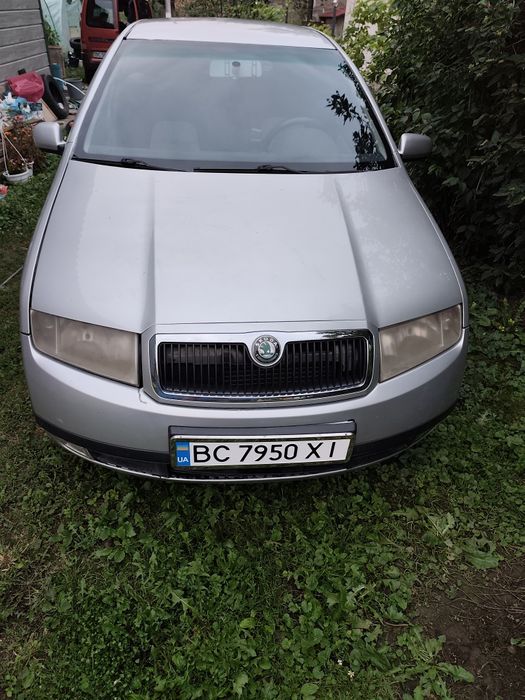 автомобіль Skoda Fabia
