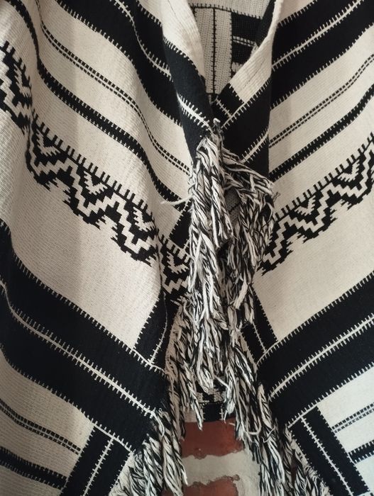 Marynarka dzianinowa " tkana" marki Bershka