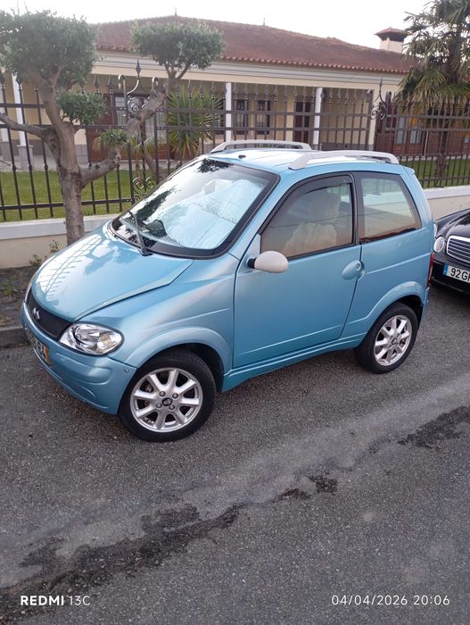 Microcarro em ótimo estado!!!