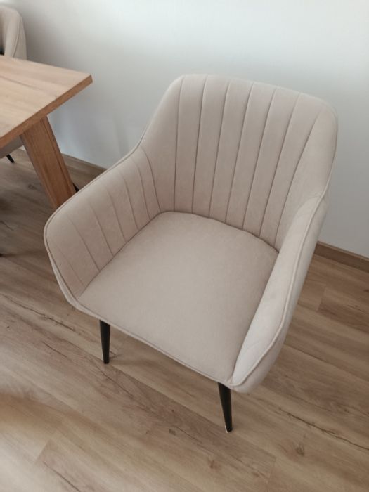 Vendo conjunto de 6 cadeiras NOVAS