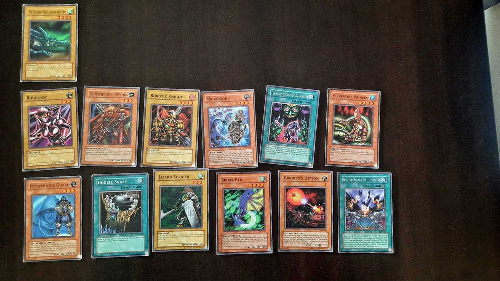 YuGiOh / Yu-Gi-Oh - Vários bundles TCG cartas de diversos decks Vintage - Excelente / Near Mint