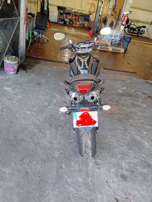 Yamaha Fz6 s2  .