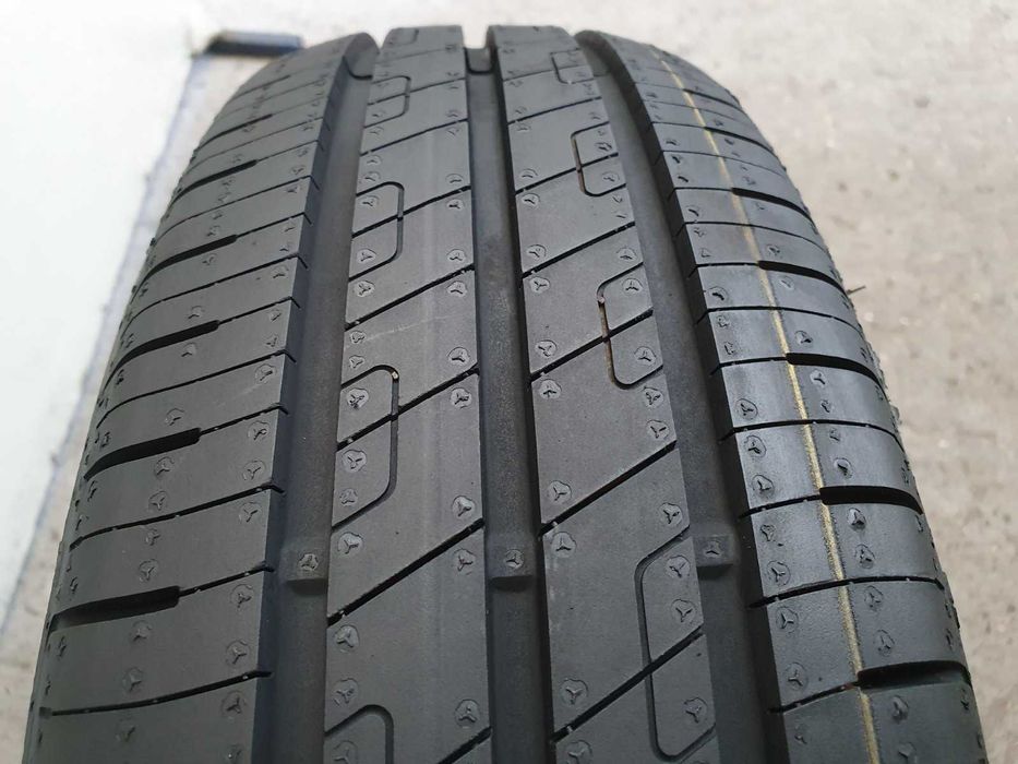 4x Goodyear Efficientgrip Performance 175/65r14  Nowe 2023r