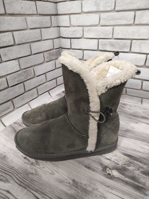 Замшевые угги American eagle outfitters, размер 37