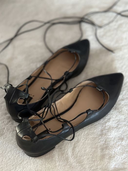 Baletki gladiatorki skora nat. baleriny czółenka wiązane 39