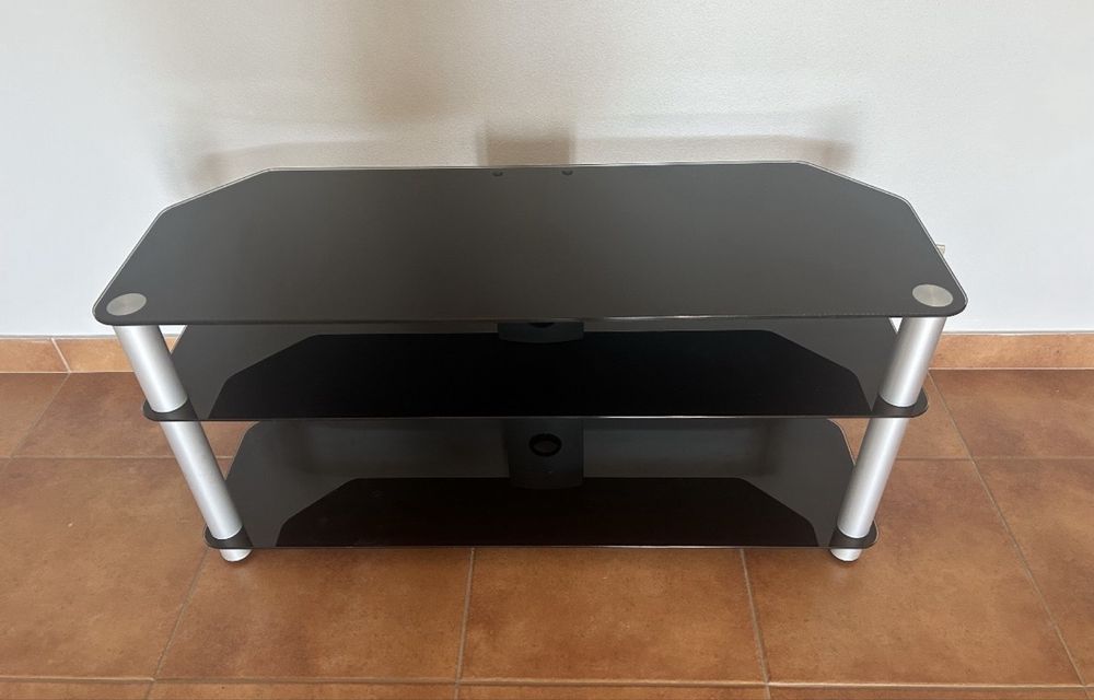 Movel para TV entre outros