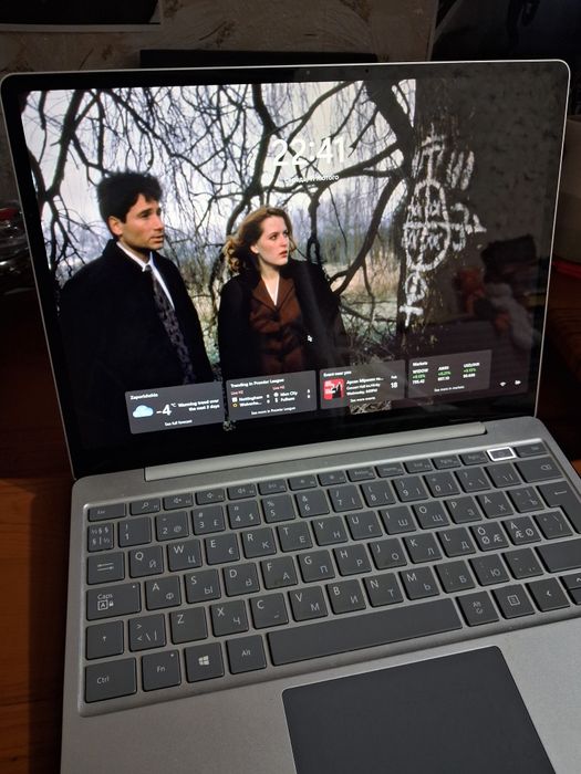 Ноутбук Microsoft Surface Laptop Go