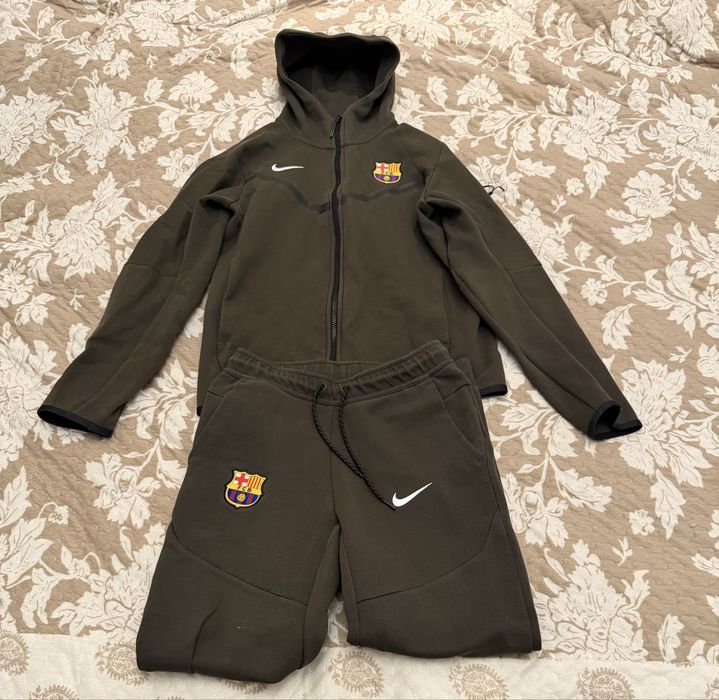 Продаю оригинальный теч флис Барселона