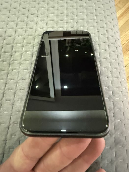 iPhone 11 128Gb iCloud lock