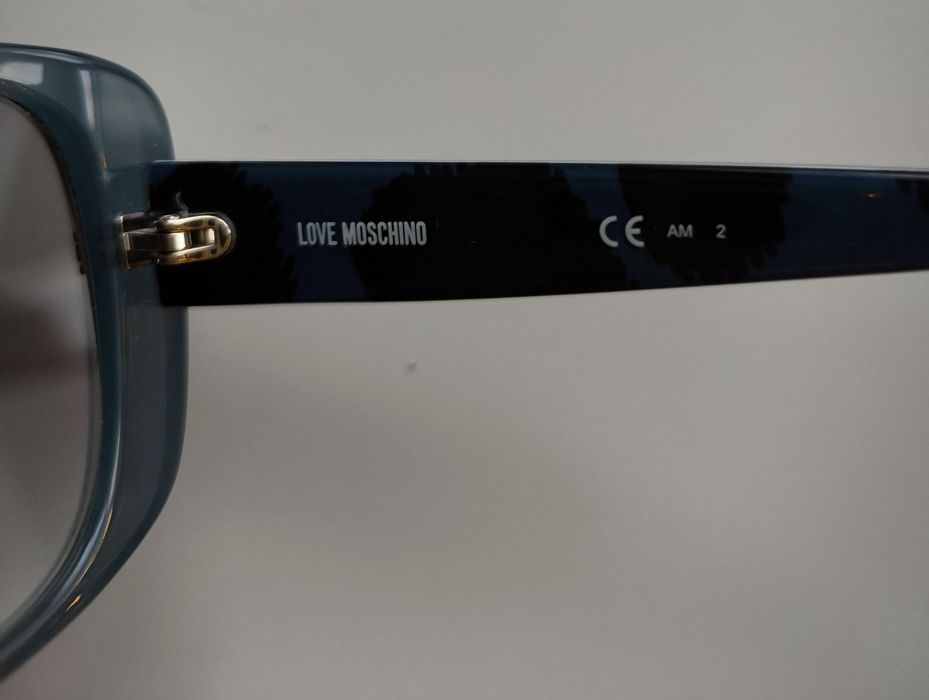 Okulary przeciwsłoneczne Love Moschino