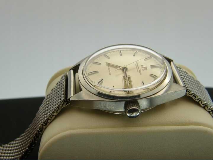 IWC Schaffhausen Electronic Day-Date RRR w Stali