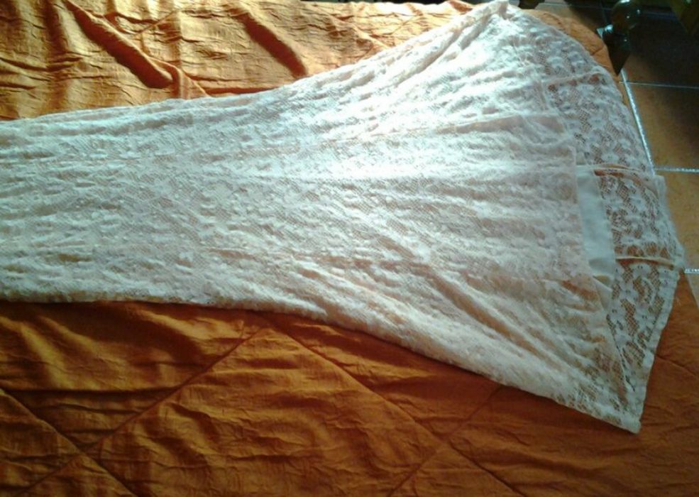 Vestido rosa claro  rendado elástico