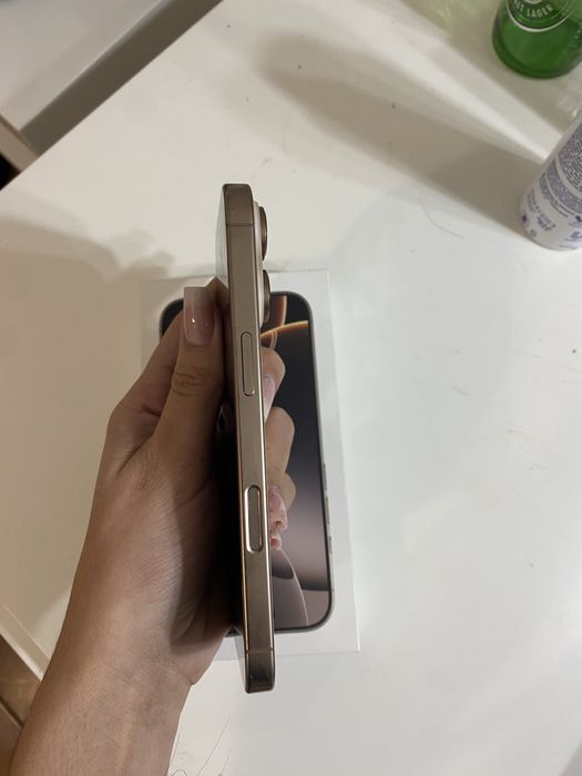 Vendo Iphone 16 pro 128GB