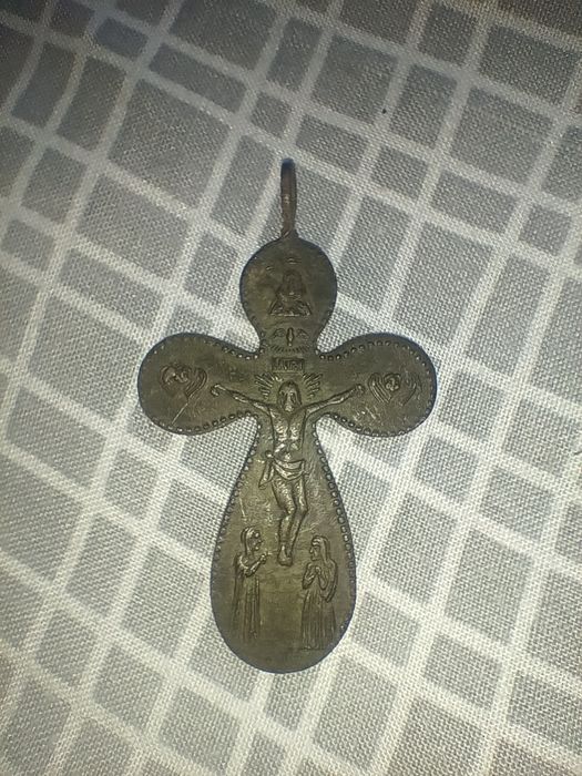 Хрестик католицький старинний