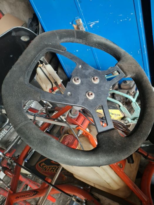Coluna de direção, varetas,mangas de eixo, volante karting kart trike