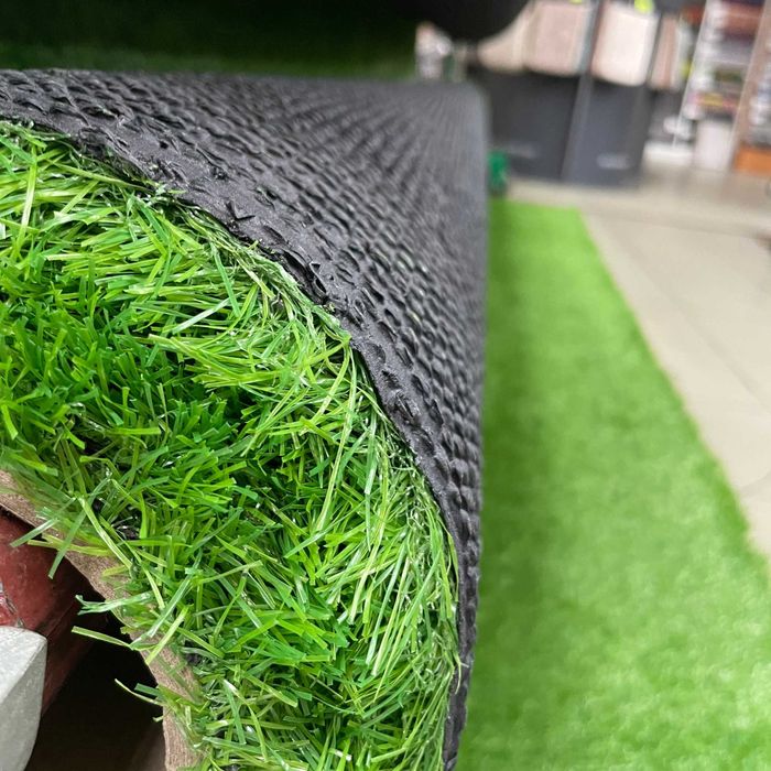 Trawa sztuczna TF301 30mm 3m – gęsta i naturalna | 29,90 zł/m² | Dostawa