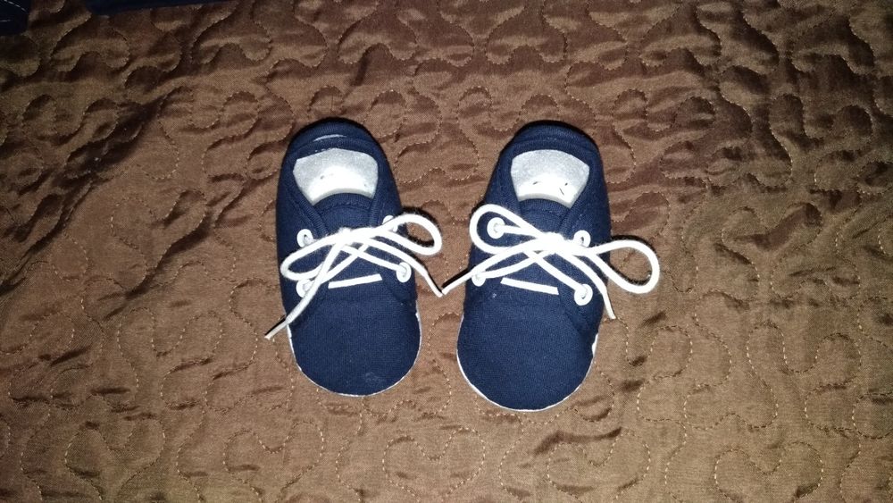 Eleganckie ubranie komplet garnitur do chrztu dla chłopca rozm. 62-68.