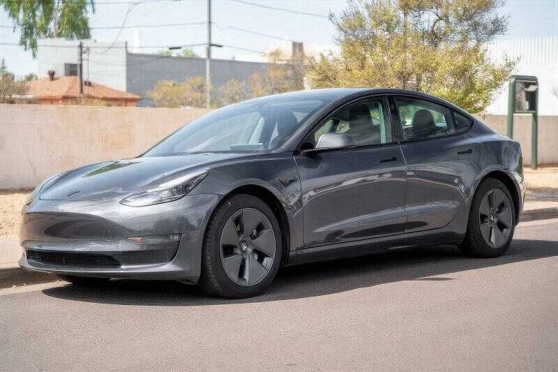 2022 Tesla Model 3 Long Range