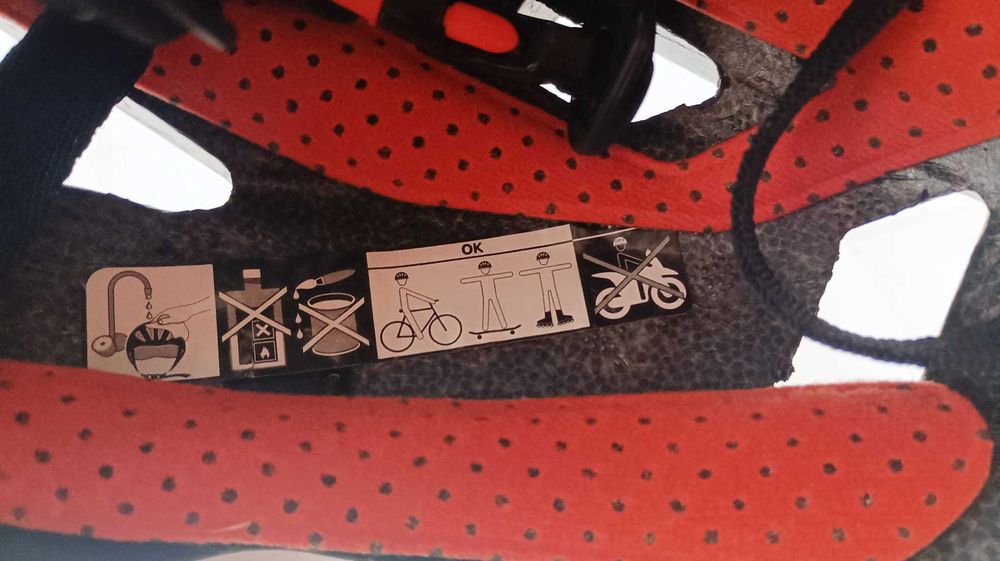 Vendo Capacete Desportos Radicais Quechua Branco