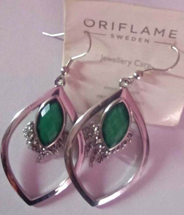 сережки зі смарагдом