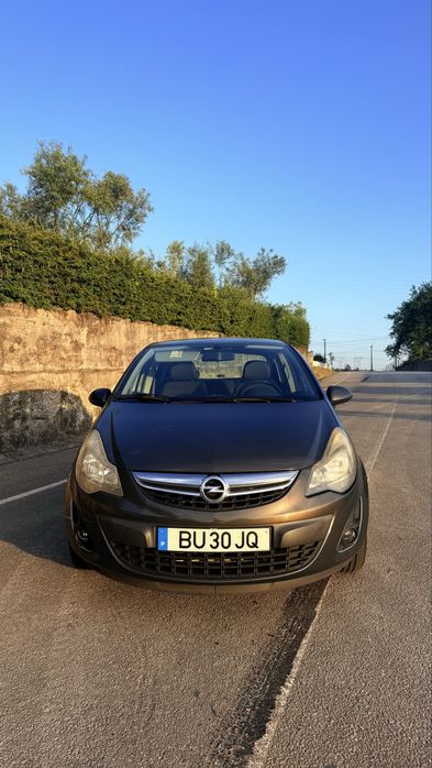 Opel corsa 1.2 - gasolina