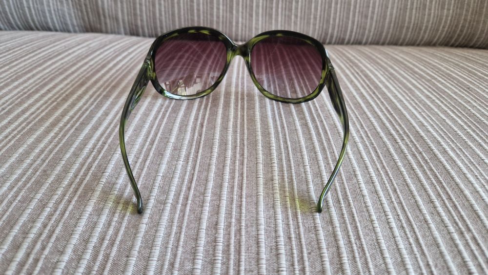 Óculos de Sol tartaruga verdes novos