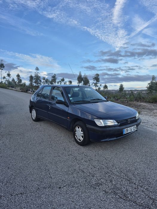 Peugeot 306