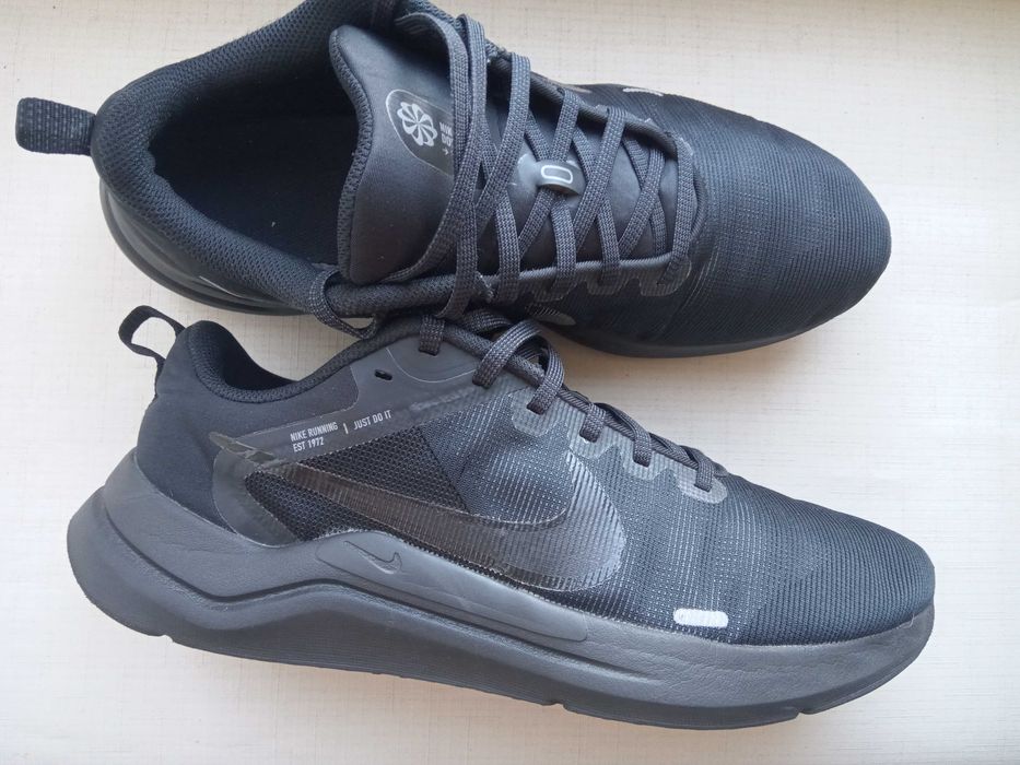 Buty Nike Downshifter 12  r 43