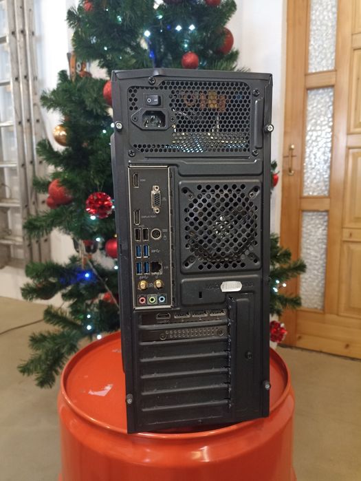 Komputer gamingowy RTX 5060 Ti, 32GB ram, i5-11400