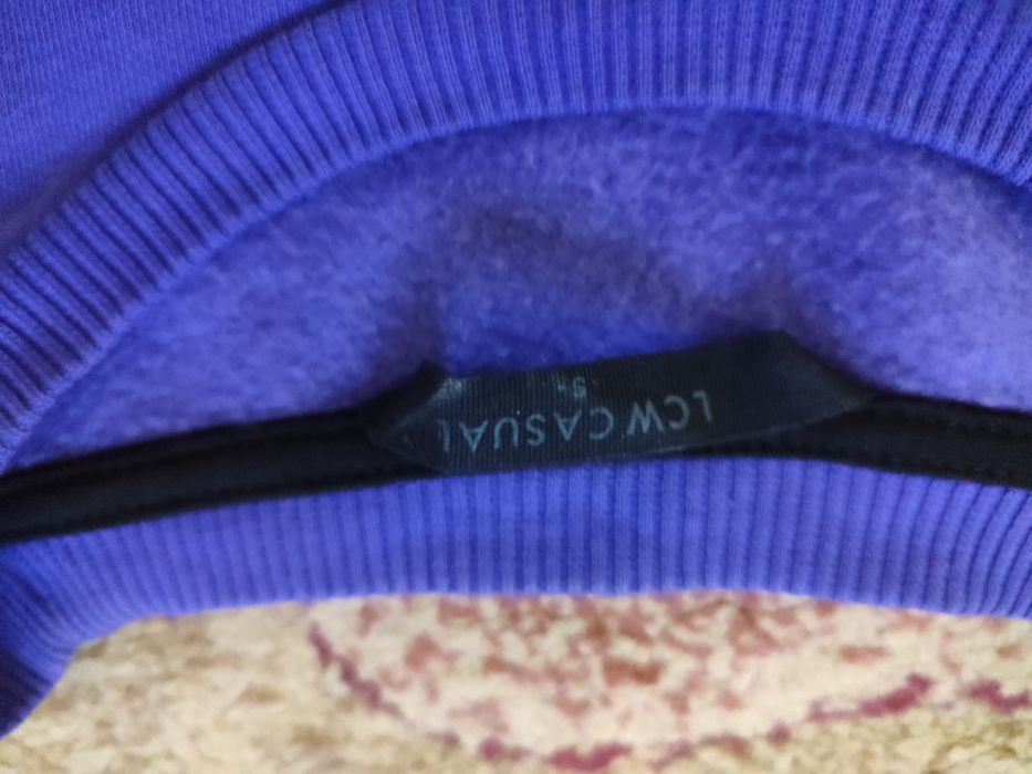 Кофта , свитшот , худі