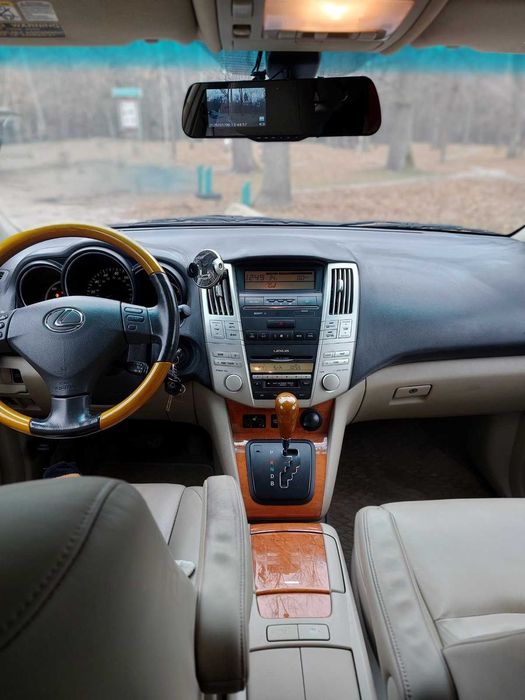 Позашляховик Lexus RX 400H (гібрид)
