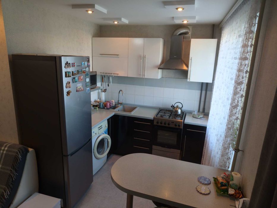 G4 Продаж 3 кім. квартири за  5 хвилин метро Спортивна Сертифікат +