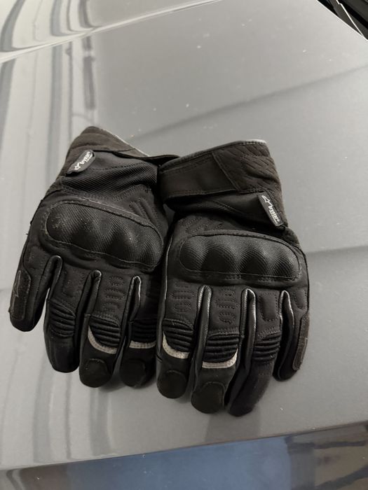 Material motociclismo